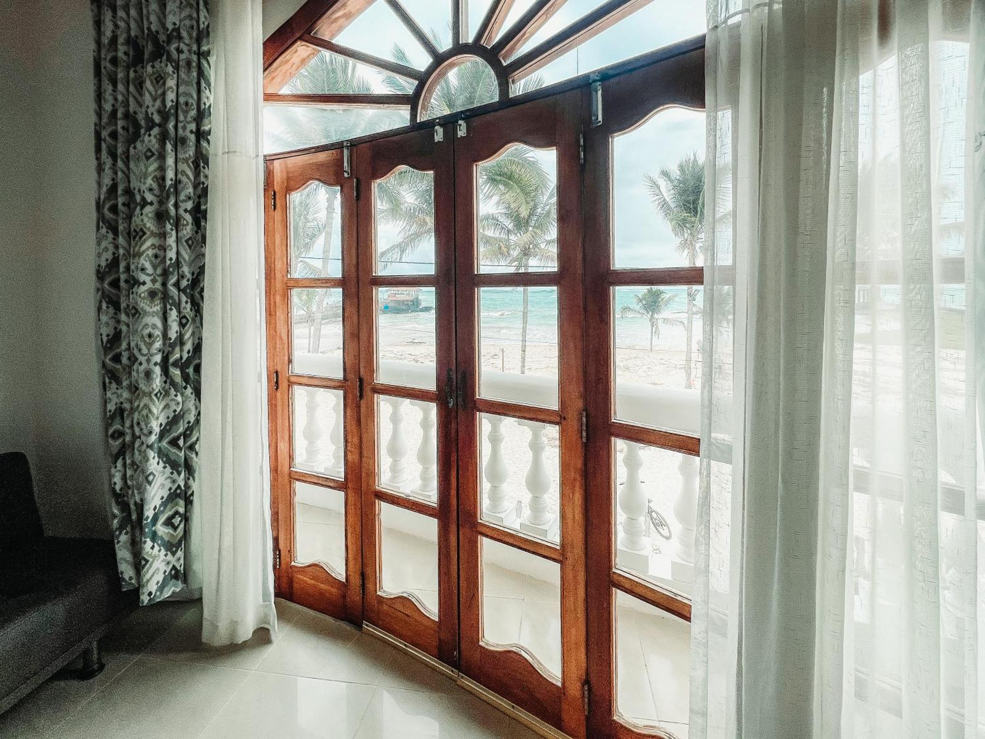 Hotel Albemarle 푸에르토빌라밀 외부 사진