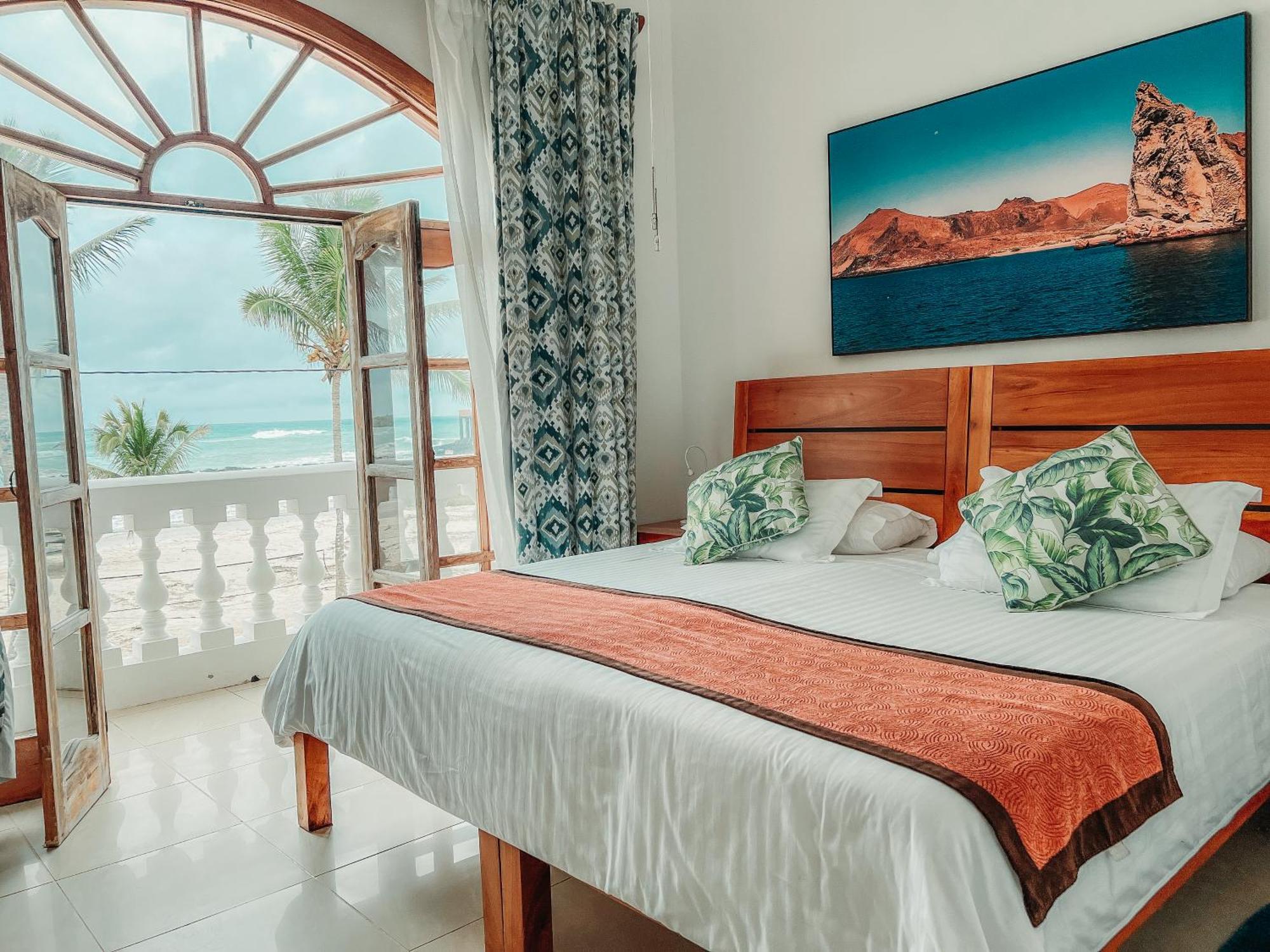 Hotel Albemarle 푸에르토빌라밀 외부 사진