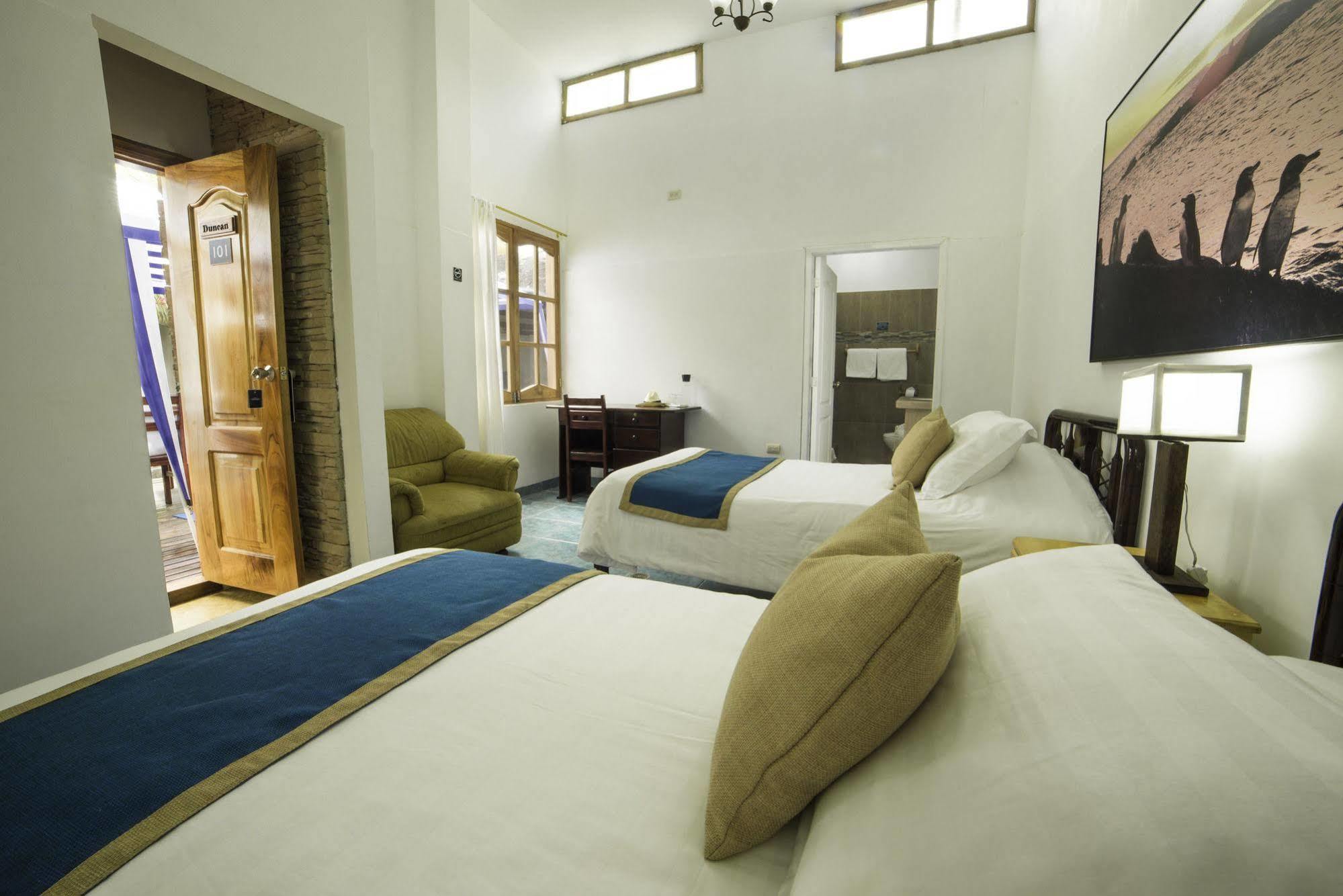 Hotel Albemarle 푸에르토빌라밀 외부 사진