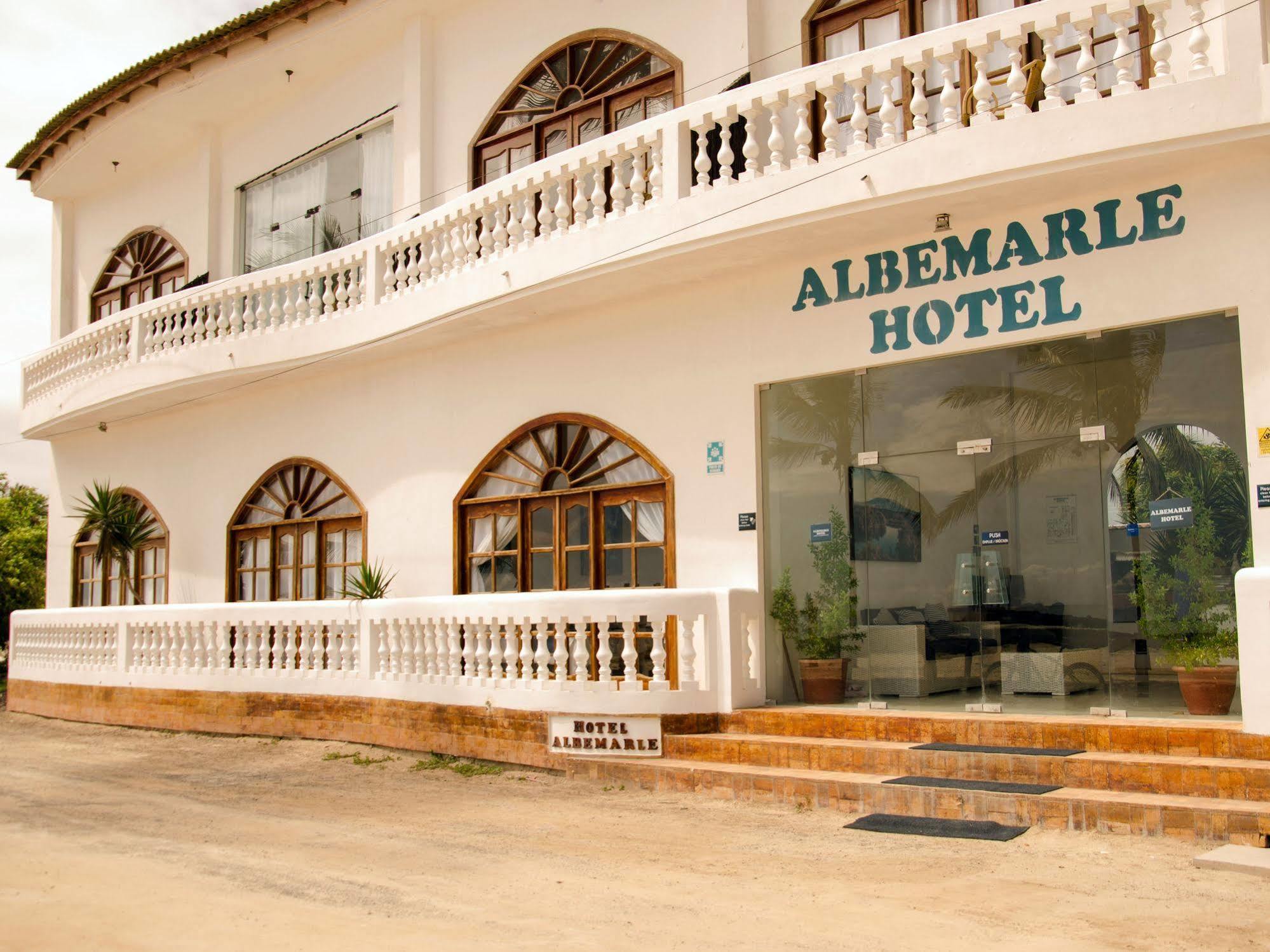 Hotel Albemarle 푸에르토빌라밀 외부 사진